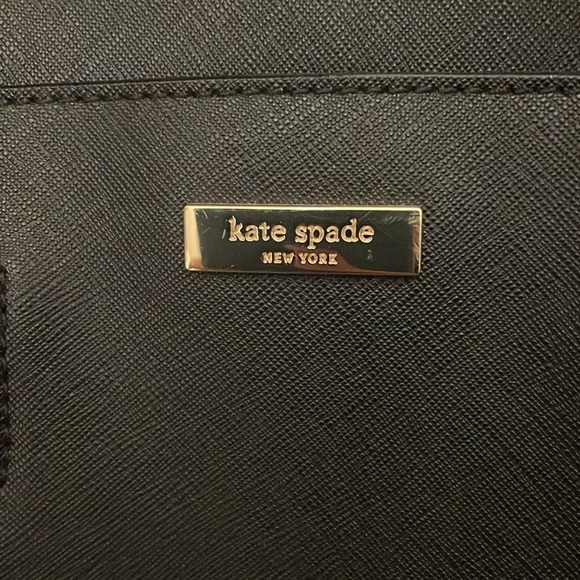 Kate Spade ♠️ convertible handbag and crossbody purse bag - Picture 2 of 7